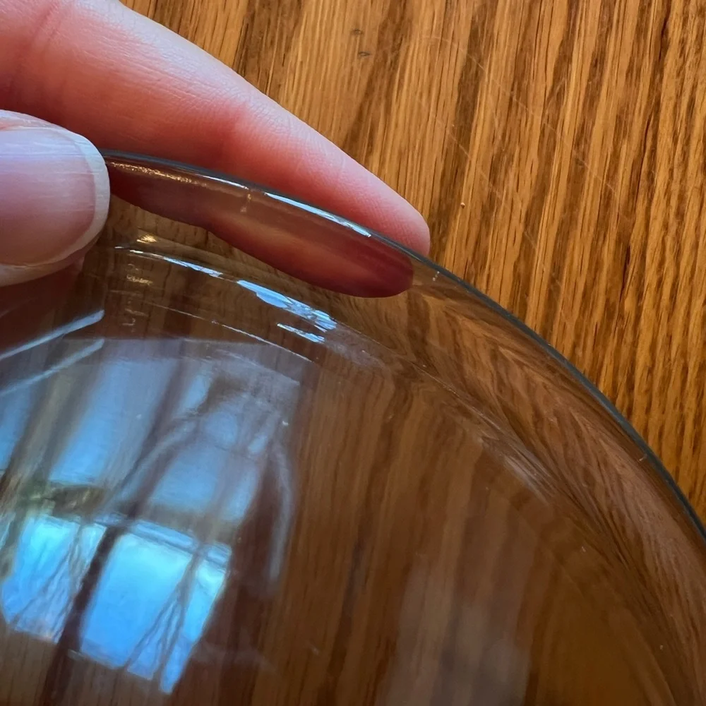 Set of 2 Vintage Pyrex Glass Nesting Mixing Bowls